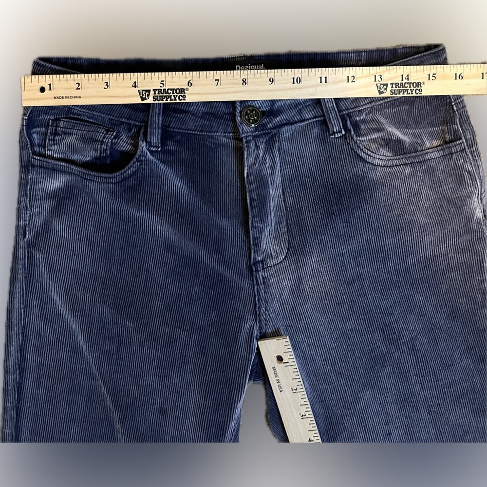 Desigual Blue Cropped Pants with Patterned Accents - Picture 7 of 12
